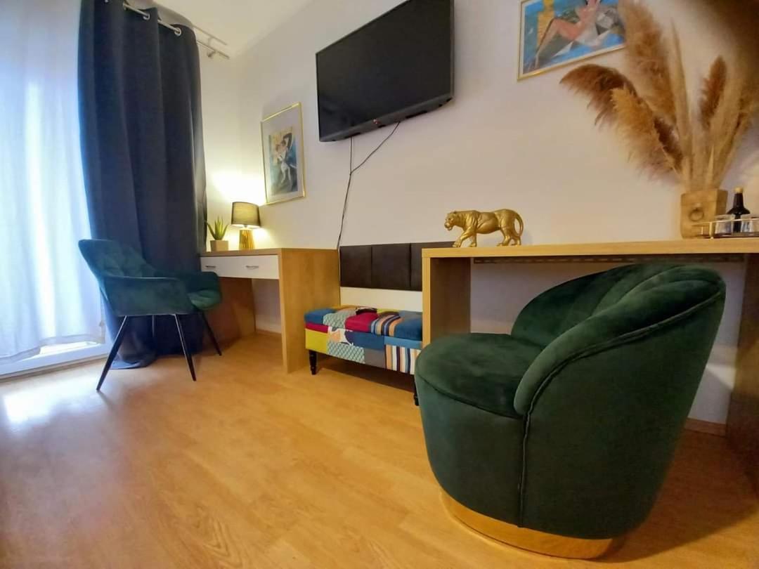 Studio Apartmani “Jarnecic” Krk Town Quarto foto