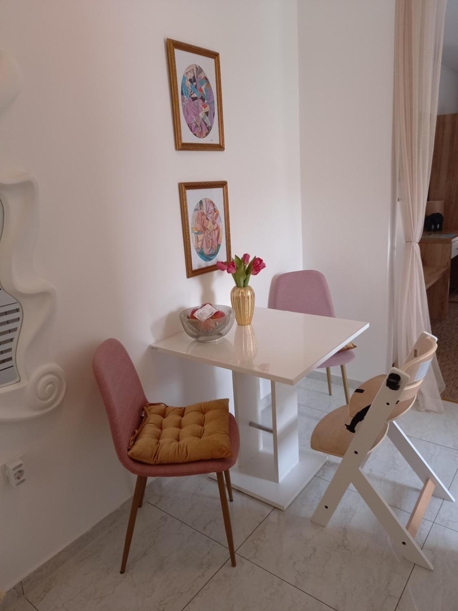 Studio Apartmani “Jarnecic” Krk Town Exterior foto